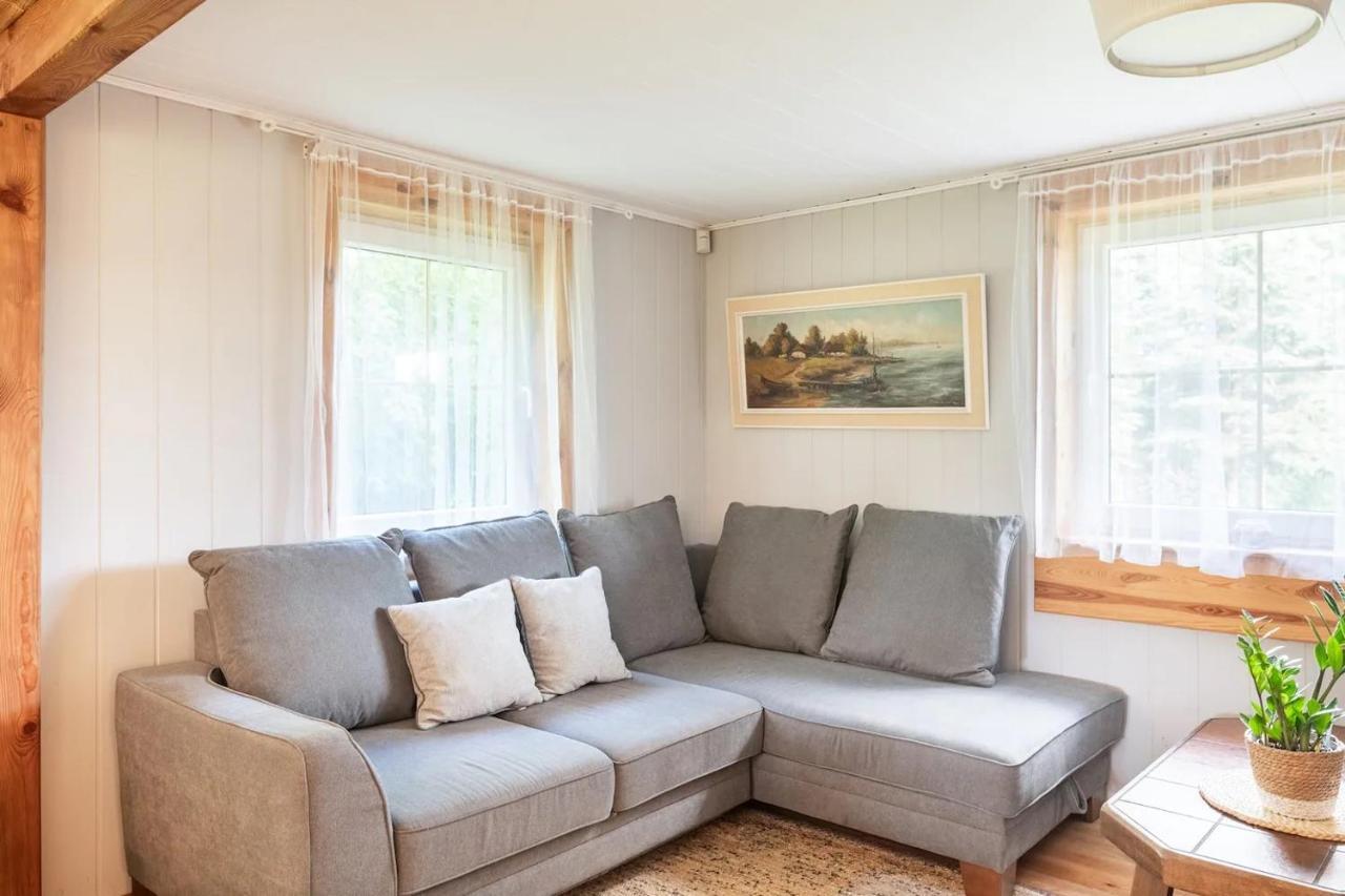 Domek W Lipiencu Razny Nowe Esterno foto